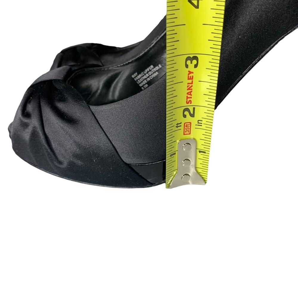 White House Black Market black satin stiletto heels 4.25" Size 8.5 M - Picture 9 of 12